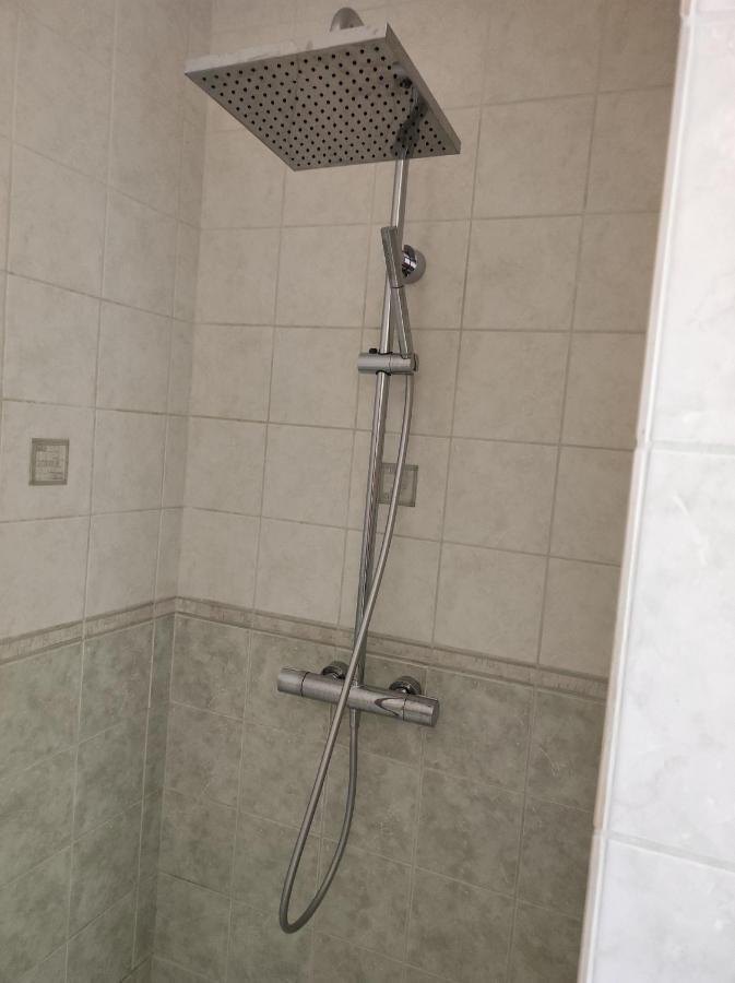 Broceliande Calme Breton, Spa, Wifi, Amazon-Disney Tv, 4 Lits, Freebox Revolution,Draps, Cafe, The Guer Exterior photo