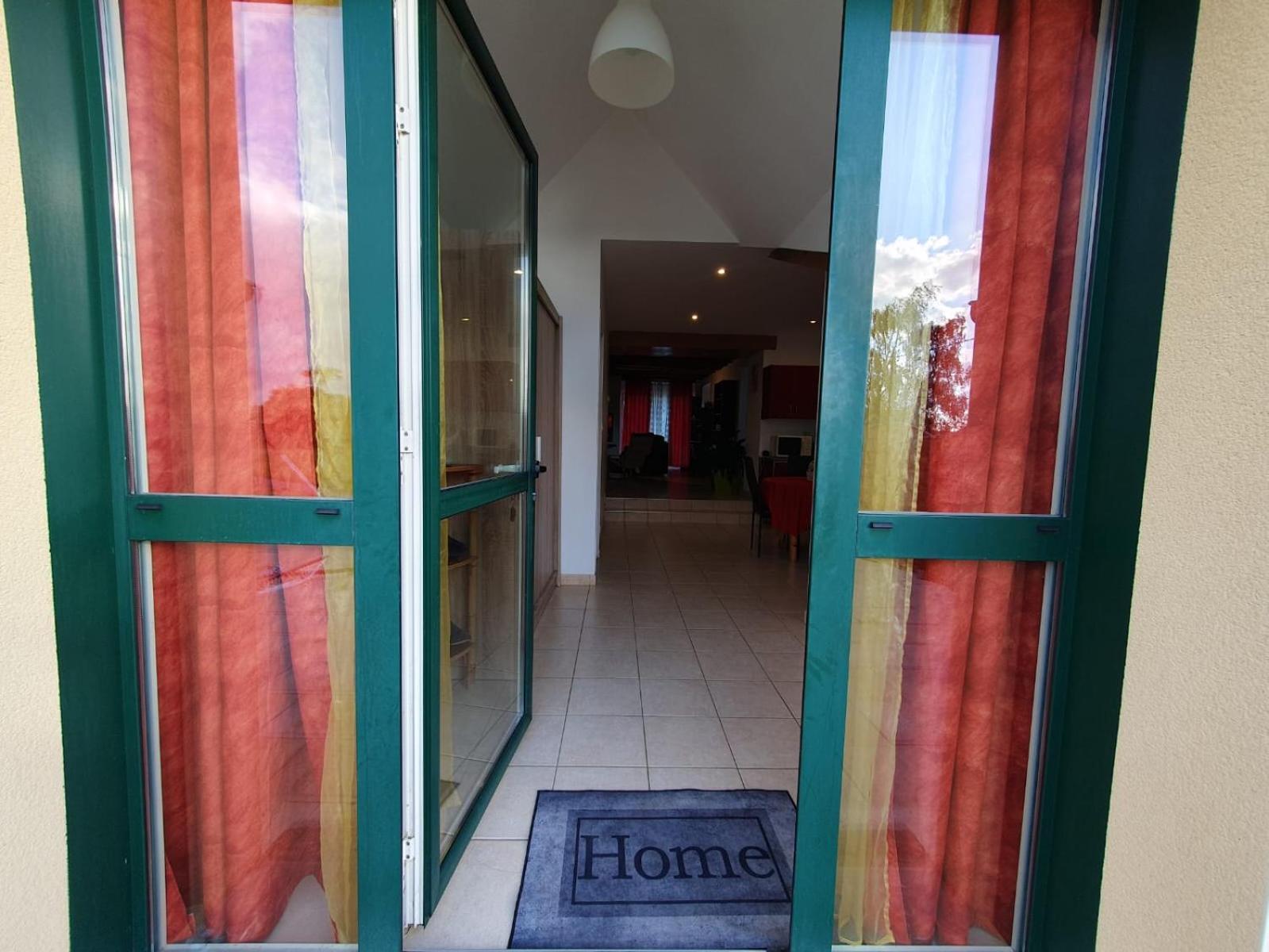Broceliande Calme Breton, Spa, Wifi, Amazon-Disney Tv, 4 Lits, Freebox Revolution,Draps, Cafe, The Guer Exterior photo